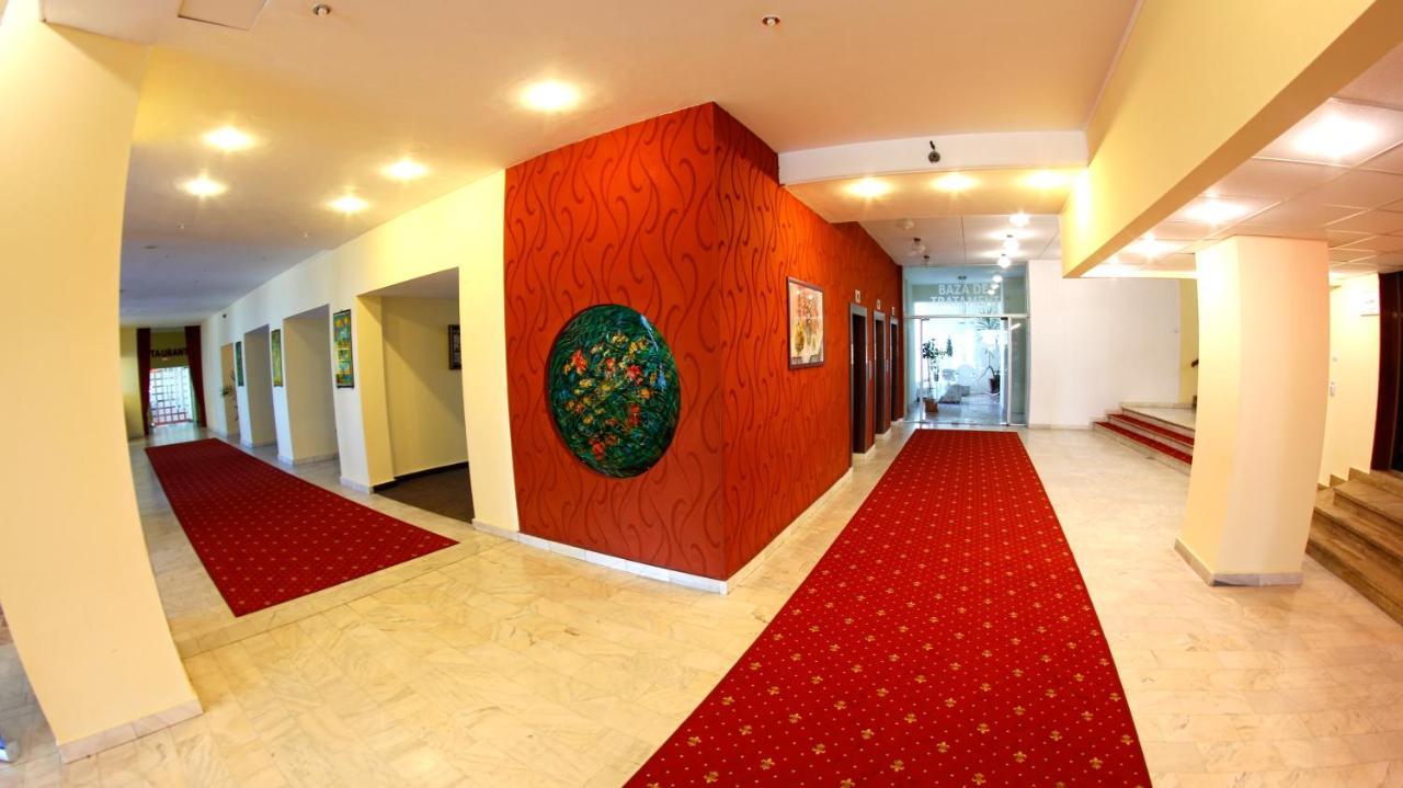 Hotel Montana - Covasna Exterior foto